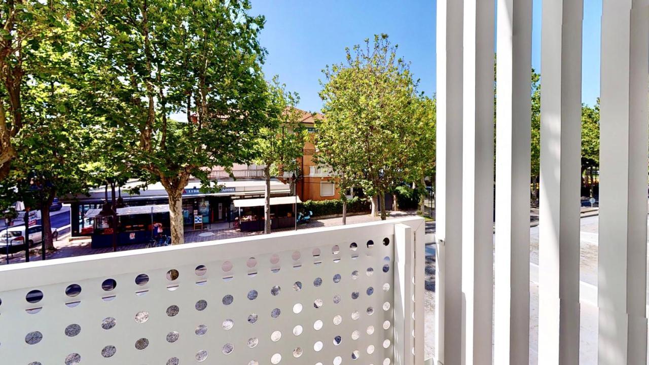 Hotel Excelsior Cervia Buitenkant foto