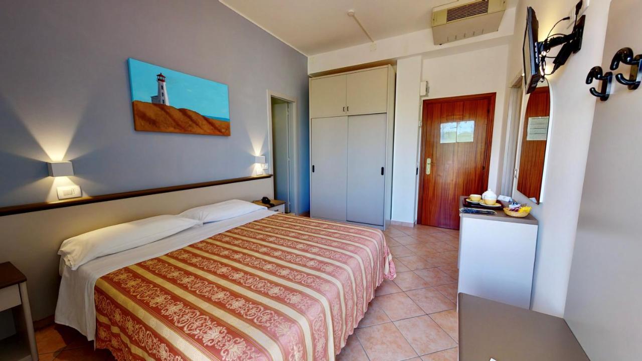Hotel Excelsior Cervia Buitenkant foto