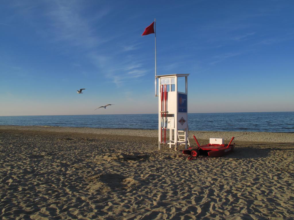 Hotel Excelsior Cervia Buitenkant foto