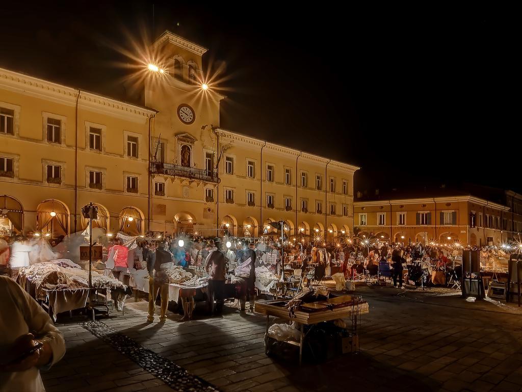 Hotel Excelsior Cervia Buitenkant foto