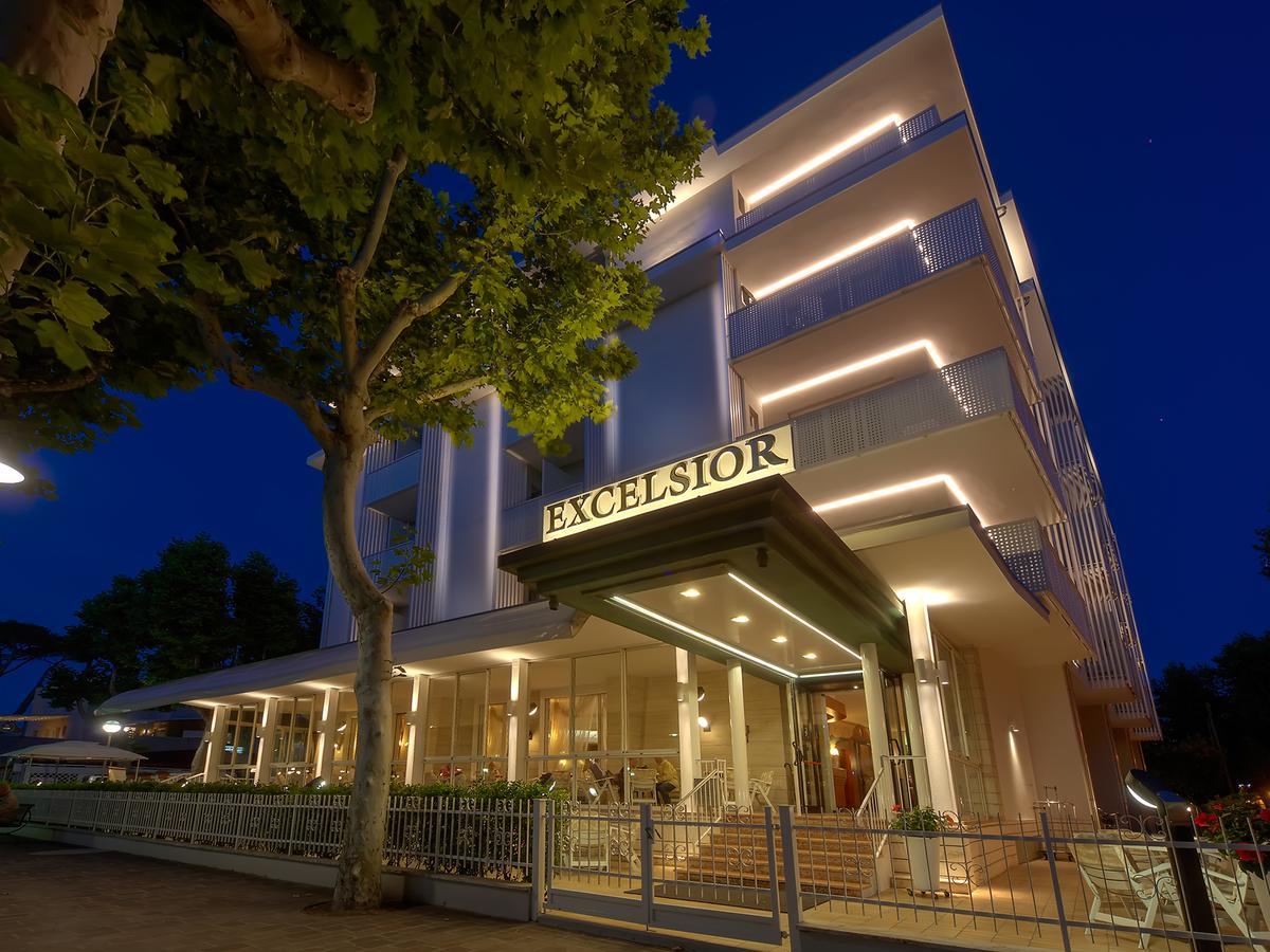Hotel Excelsior Cervia Buitenkant foto