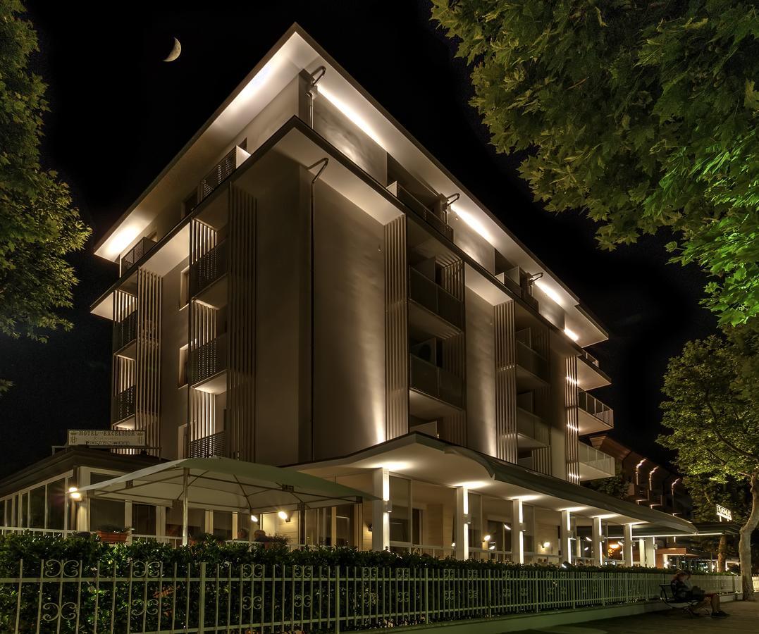 Hotel Excelsior Cervia Buitenkant foto